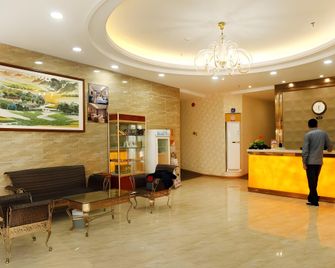 Xite Business Hotel - Shenzhen - Receptionist