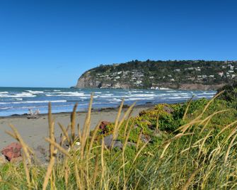 Sumner Re Treat Luxury Apartments - Christchurch - Beach
