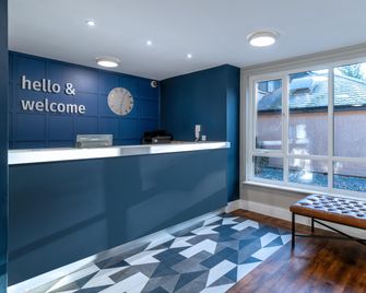 Travelodge Aberdeen Airport - Aberdeen - Lobby