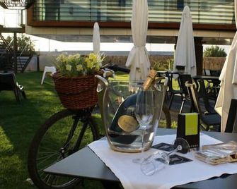 Design & Wine Hotel - Caminha - Lounge