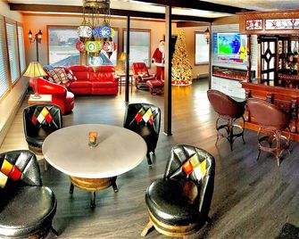North Pole Christmas, Michigan Spectacular Lake Superior, Grand Island View! - Christmas - Lounge