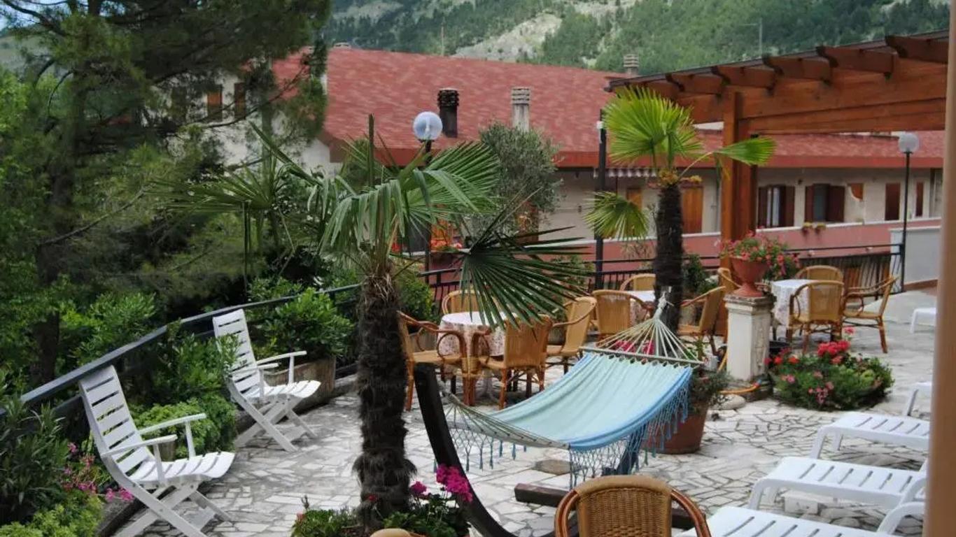 Hotel Cercone