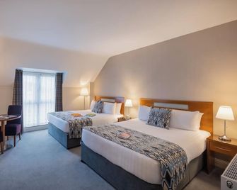 Raheen Woods Hotel - Athenry - Bedroom