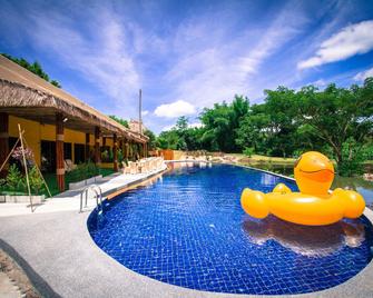Tammarene Villa - Suan Phueng - Piscina