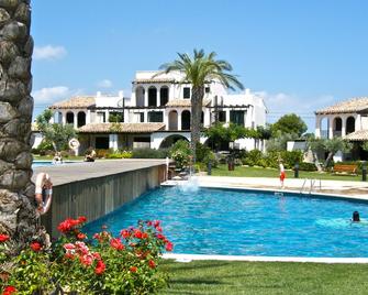 Hibiscus Les Oliveres - El Perello - Pool
