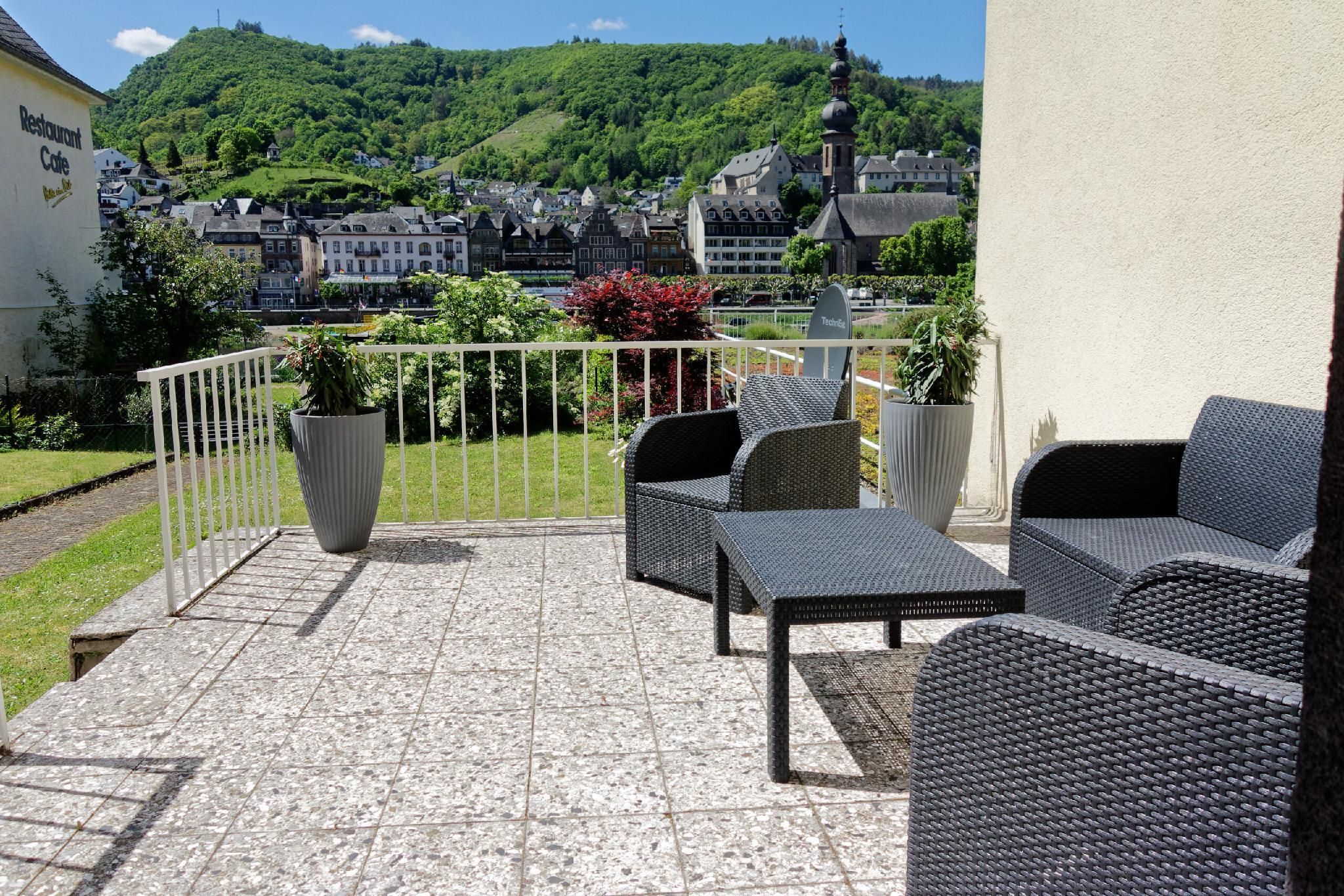 Hotel Haus Sonnschein - Cochem - מרפסת