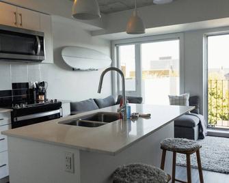 Trendy & Cozy Downtown Halifax Condo - Halifax - Cozinha