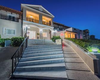 Denny's Inn - Kalamaki - Будівля