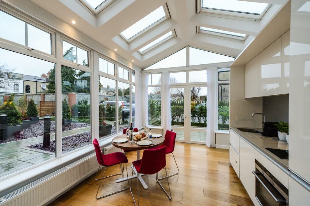 Premier Suites Dublin, Ballsbridge - Dublin - Essbereich