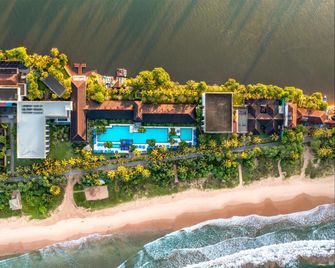 NH Bentota Ceysands Resort - Bentota - Gebäude