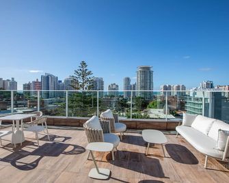 هوتل سوليريوس مانسا - بونتا ديل إست - شرفة