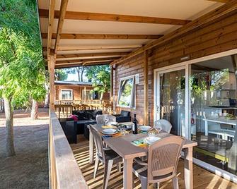 Feriendorf Orbetello Lodge Deluxe für 6 Personen - Albinia