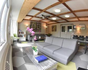Hi Calgary City Centre - Hostel - קלגרי - סלון