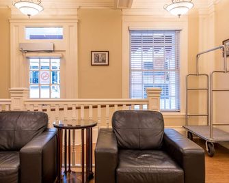 فندق غرانت - سان فرانسسكو - غرفة معيشة