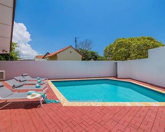 3br 3ba Pool Downtown Short Walk To Beach - Oranjestad - Pool