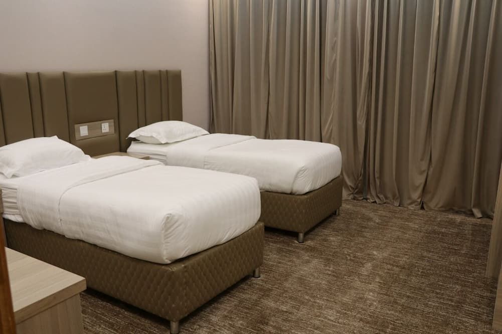 Qimam Park Hotel 3 - Abha - Bedroom