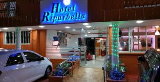 Hotel Riparbella - Santo Domingo - Edificio