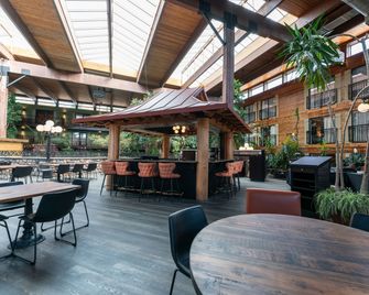 Prestige Vernon Lodge - Vernon - Restaurant