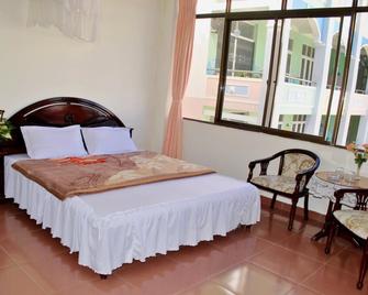 Duy Phuong Hotel - Dalat - Soveværelse