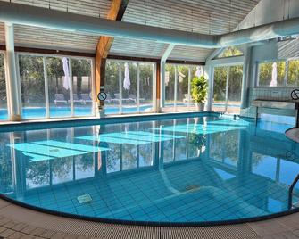 Ferienhaus Villa Sun Rügen - Trent - Pool