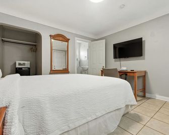 Icheck Inn Motel - ווינדזור - חדר שינה