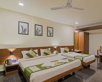 Hotel Vishram - Bijapur - Habitación