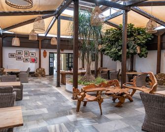 El Cortijo de Zahara by QHotels - Zahara de los Atunes - Hall d’entrée