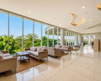 Sunday Hotel Antero Jababeka - Cikarang - Lobby