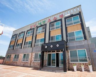 Jeju Eden Hostel - Thành phố Jeju - Toà nhà