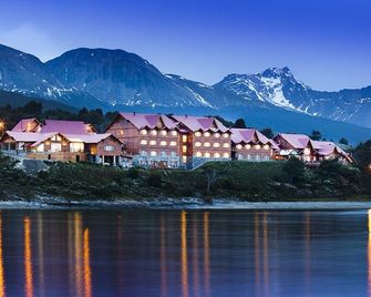 로스 카우케네스 리조트 + 스파 + 경험 - 우수아이아 - 건물