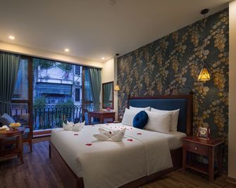 Holiday Emerald Hotel - Hanoi - Bedroom