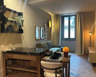 Ambra & Smeraldo - Immobili e Soluzioni Rent - Bergamo