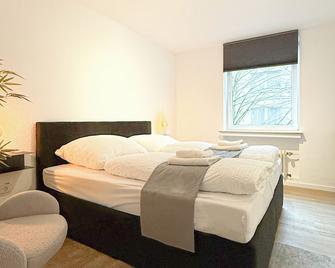 Modern city apartment for 5 guests with balcony & self-check-in - Essen - Schlafzimmer