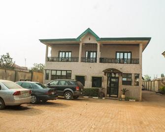 D Jos Hotel Annex - Ikorodu - Building