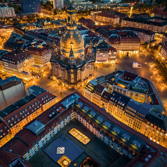 Building view of Hilton Dresden