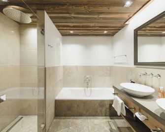 Himmlhof Small Luxury Boutique Hotel - Sankt Anton am Arlberg