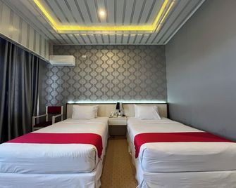 Grand Tamaro Hotel - Parapat