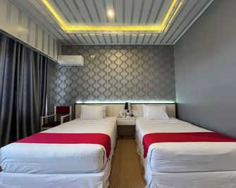 Grand Tamaro Hotel - Parapat
