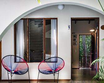 Sunset Shack Hotel - Nosara
