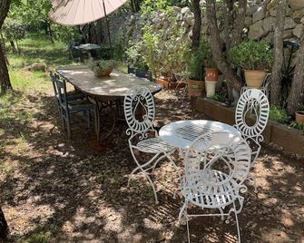 Villa in Saint Julien le Montagnier, in the Verdon natural park (Var. 83) - Saint-Julien - Patio