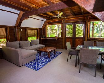 그레이트 케펄 아일랜드 하이드어웨이 - 그레이트케펠 섬 - 거실