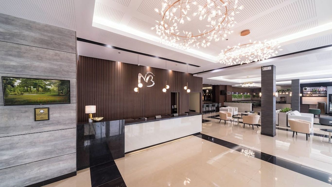 Mallberry Suites Business Hotel