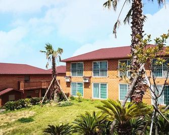 Starlight Oreum Pension - Ciudad de Jeju - Edificio