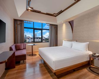 Mercure Surabaya Grand Mirama - Surabaya - Bedroom