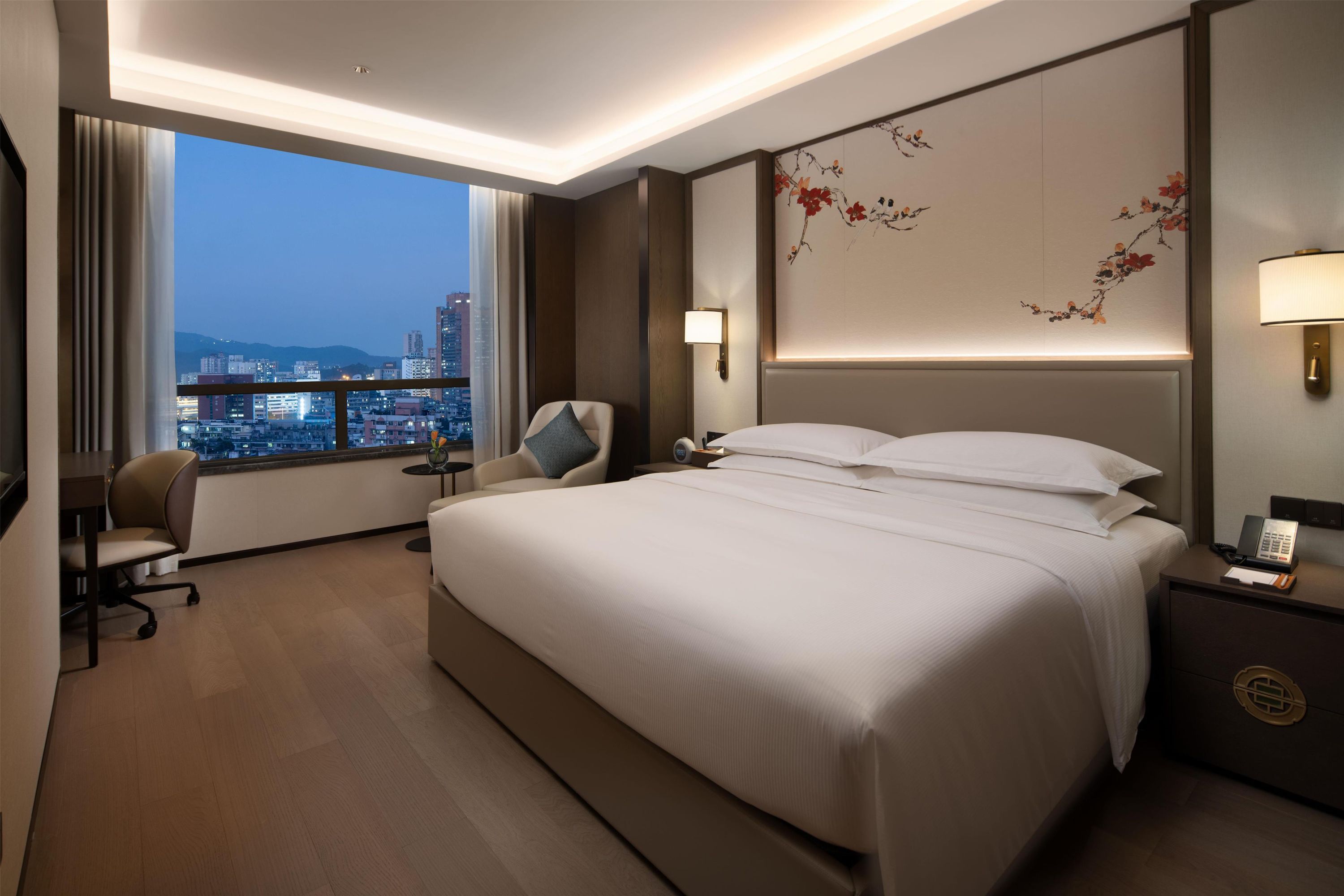 Yuexiu Hotel Guangzhou, Curio Collection by Hilton - גואנגג'ואו - חדר שינה