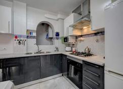 Victoria Apartment - Estepona - Kitchen