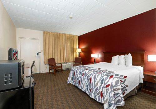 Red Roof Inn Suites Hazleton Hazleton Hotel Deals Reviews Kayak Red Roof Inn Suites Hazleton Hazleton Hotel Deals Reviews Kayak