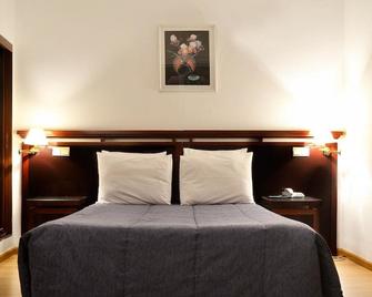 Hotel Excelsior - Lissabon - Schlafzimmer