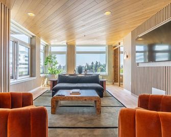 2br | Rooftop, Gym, Lounge | Bellevue | Sophari C - Bellevue - Lounge