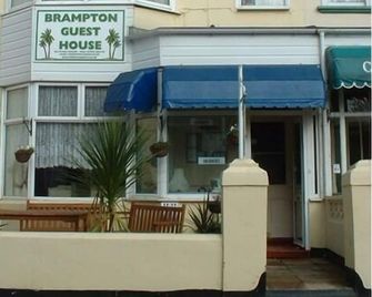Brampton Guest House - פיינטון - בניין